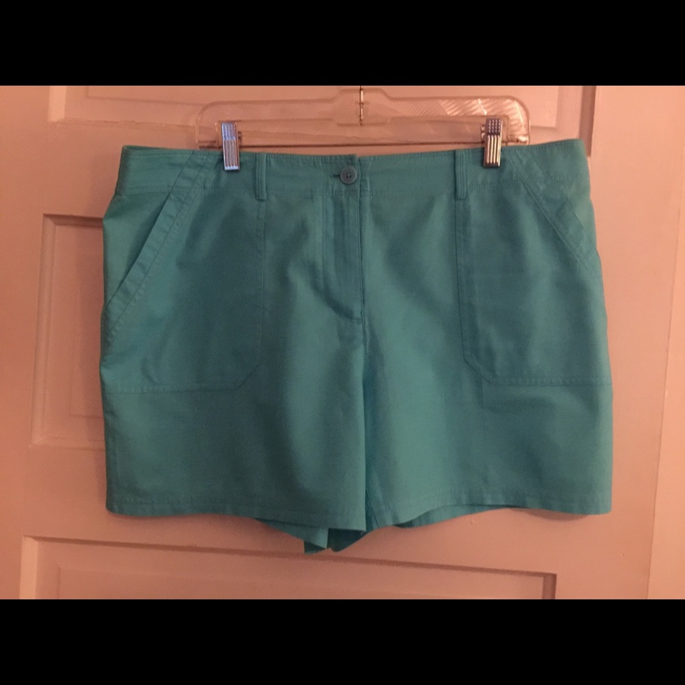 Tommy Bahama 5” shorts